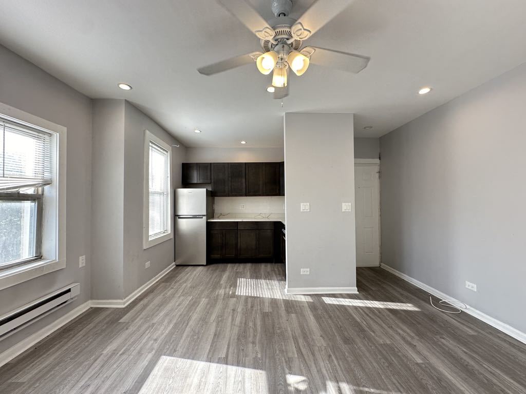 4735 N Beacon Street 301 Property Photo 10