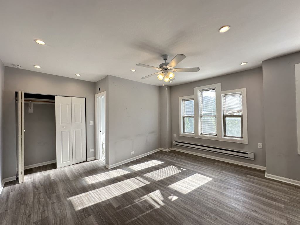 4735 N Beacon Street 301 Property Photo 13