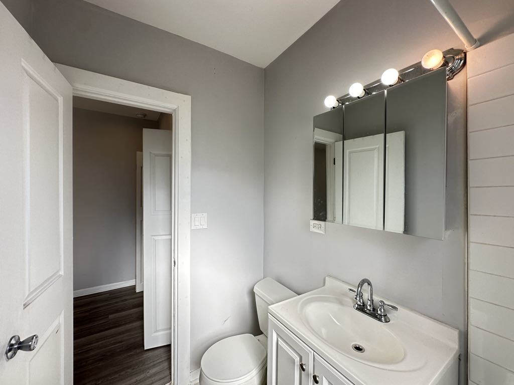 4735 N Beacon Street 301 Property Photo 18