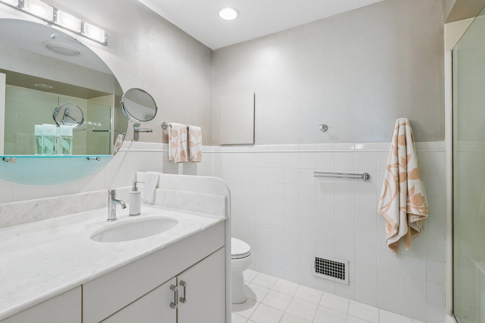 1818 Lincoln Avenue Property Photo 15
