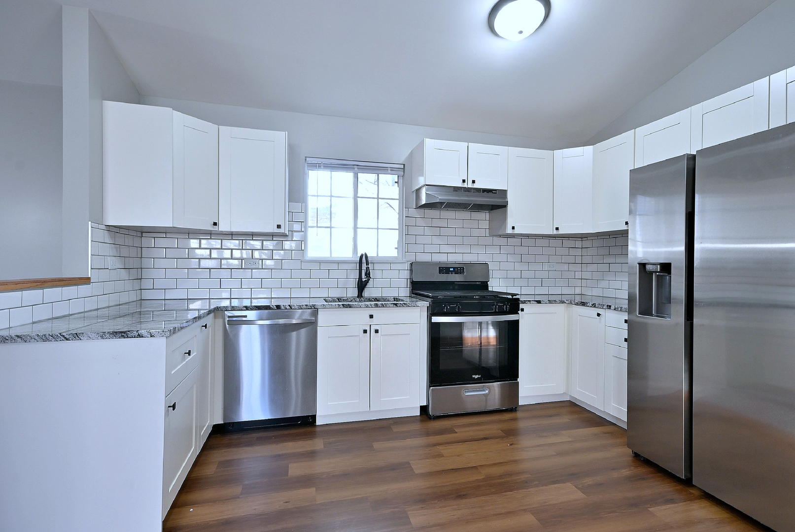 19 E Pineview Drive Property Photo 18