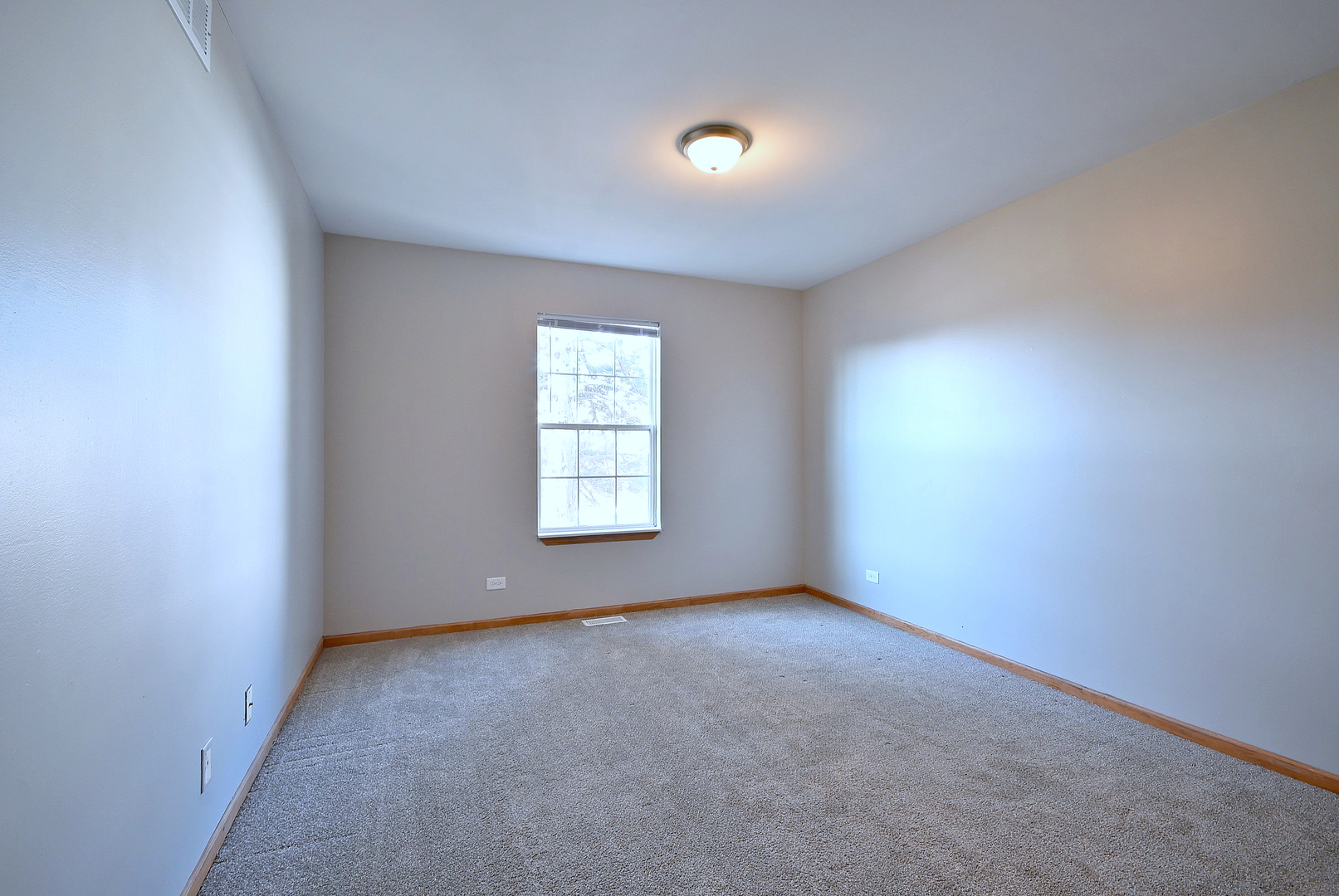 19 E Pineview Drive Property Photo 24