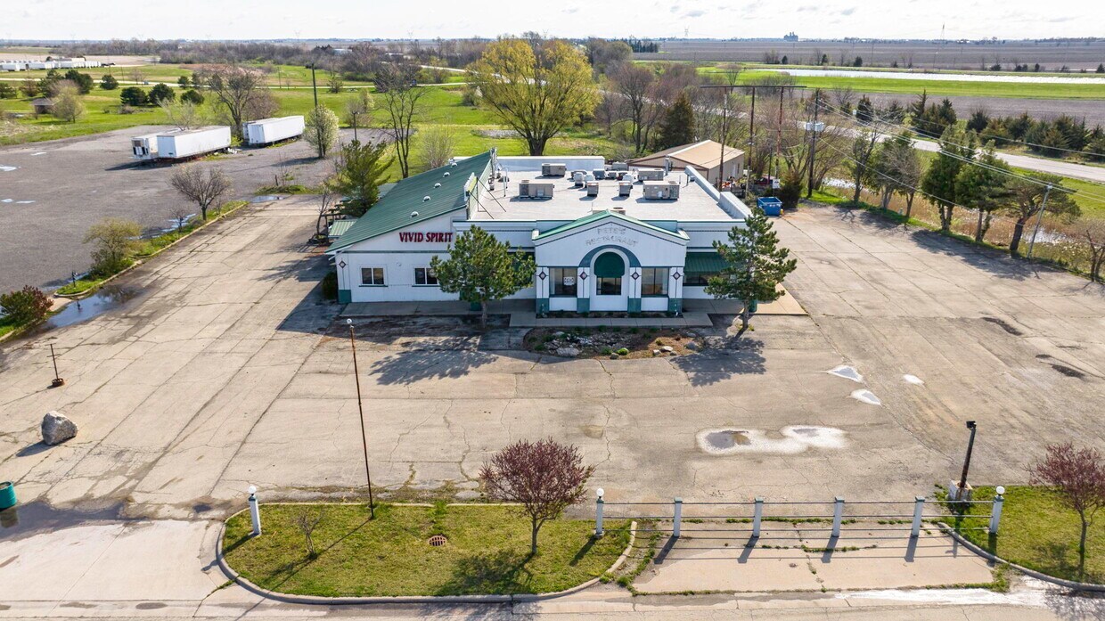900 N Union Street Property Photo 2