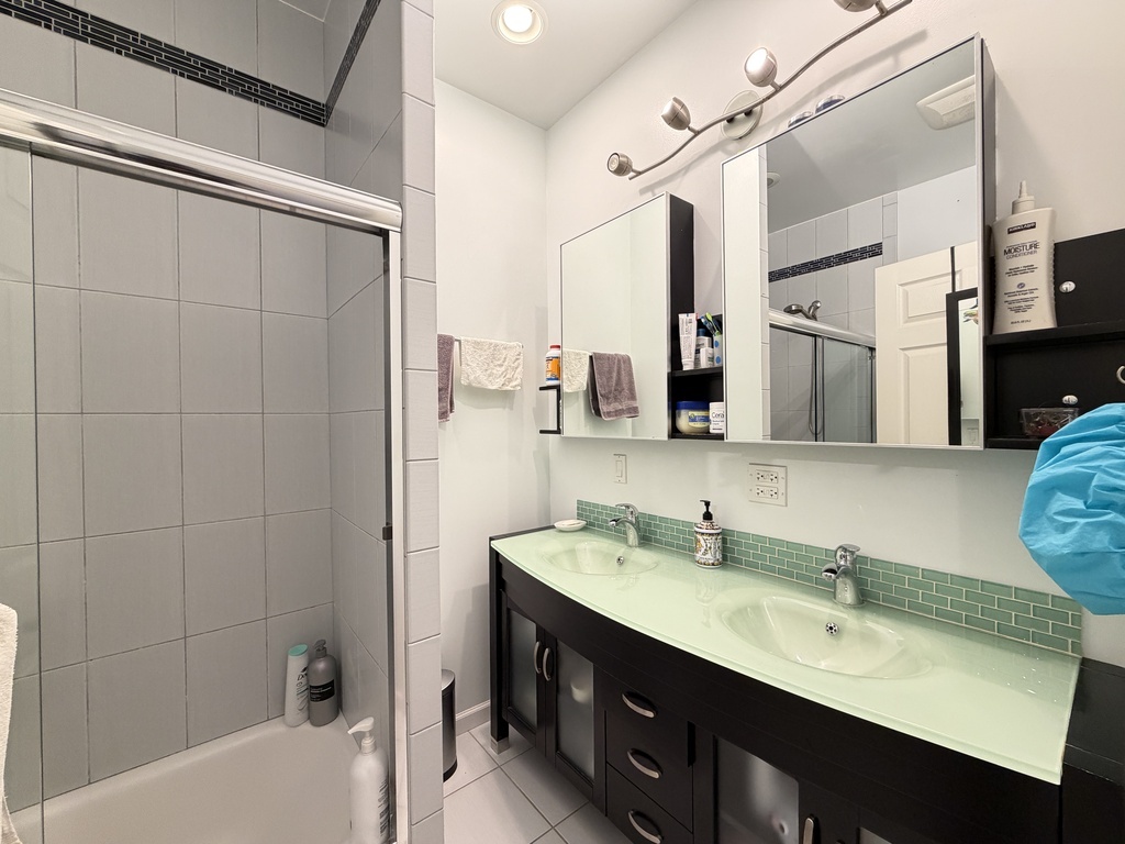 1415 N Campbell Avenue 1 Property Photo 16