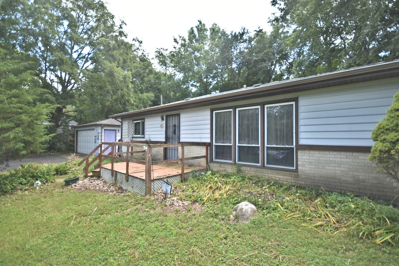 34w615 Illinois Street Property Photo 35