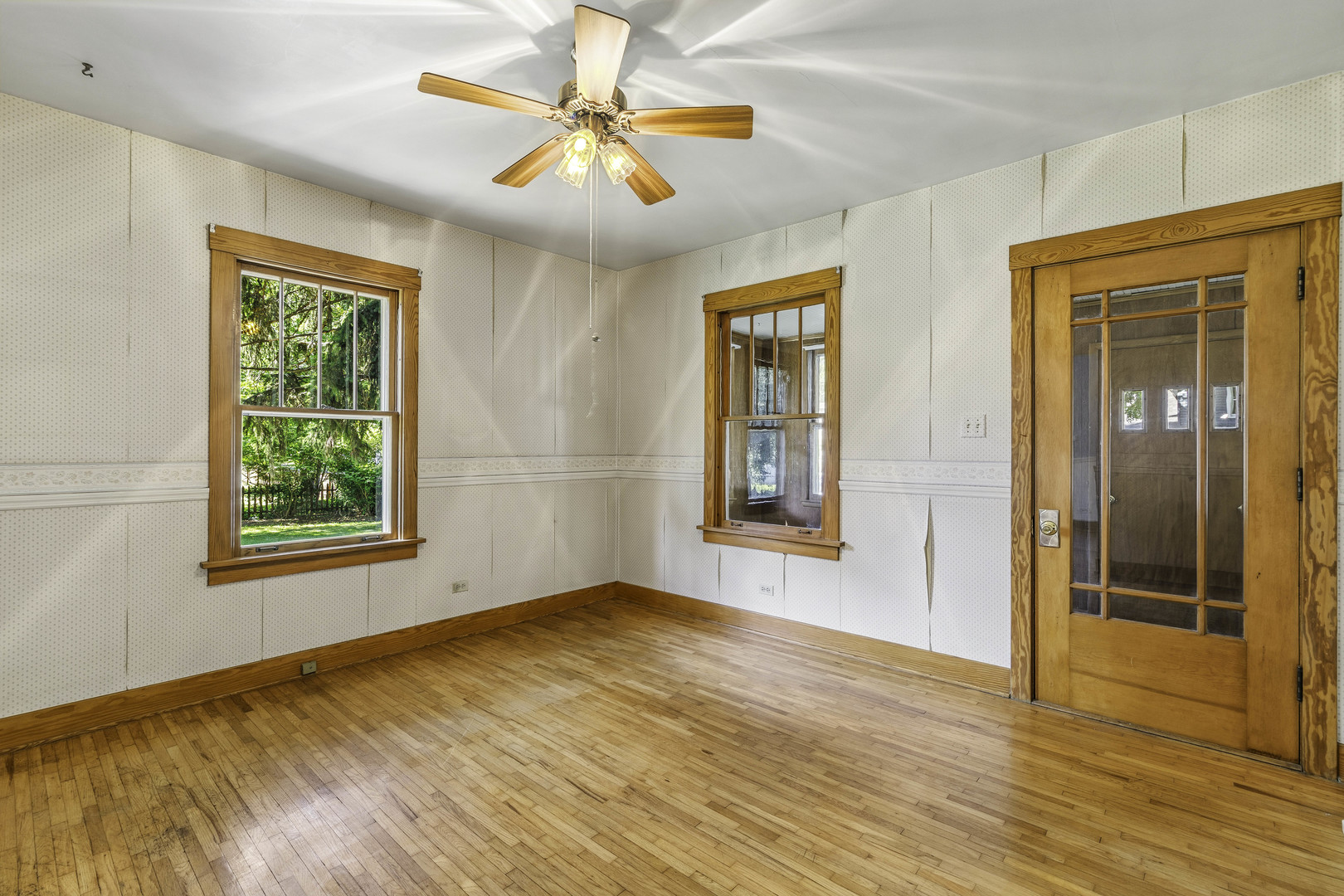 420 N Hugh Street Property Photo 7
