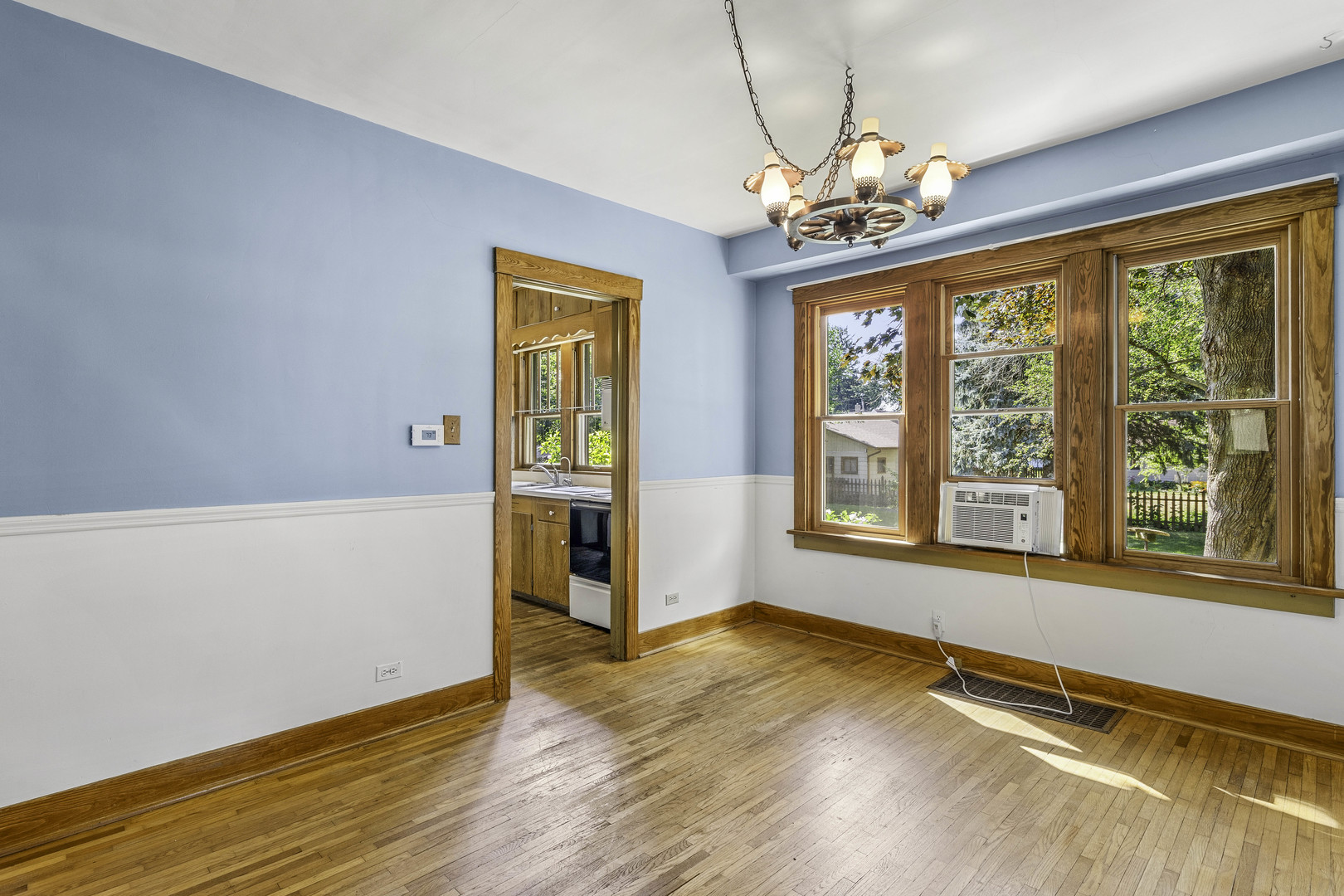 420 N Hugh Street Property Photo 11