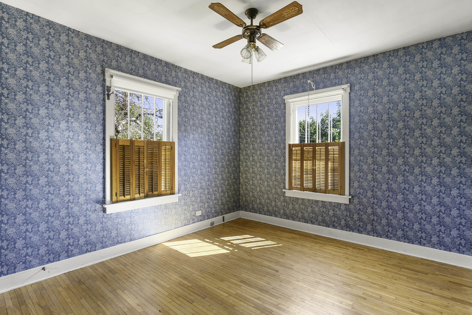 420 N Hugh Street Property Photo 18