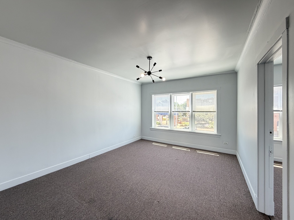 6018 W North Avenue 2 Property Photo 8