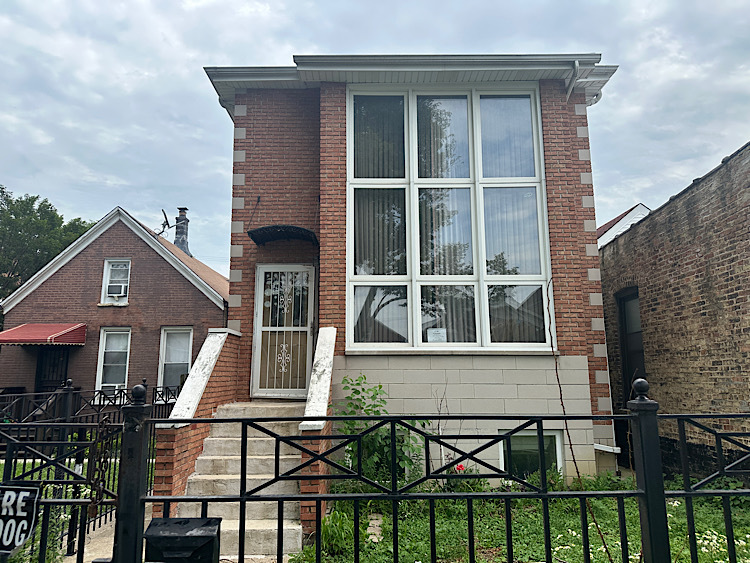 2809 S SAINT LOUIS Avenue Property Photo 1