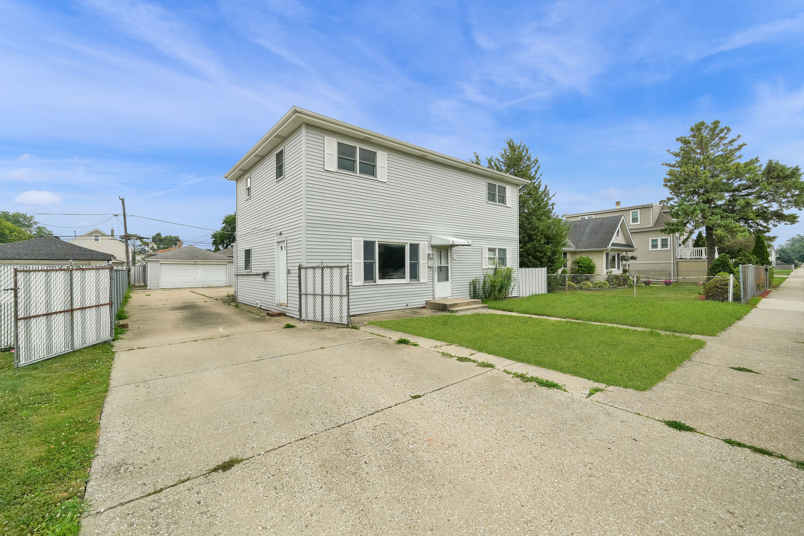 4933 S Lockwood Avenue Property Photo 23
