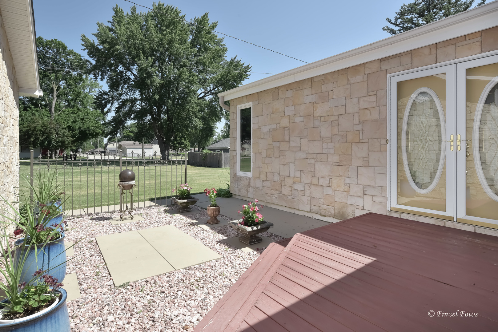 604 Bally Road Property Photo 2