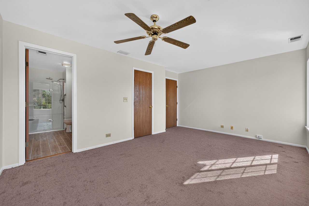 358 Ashford Circle 2 Property Photo 15