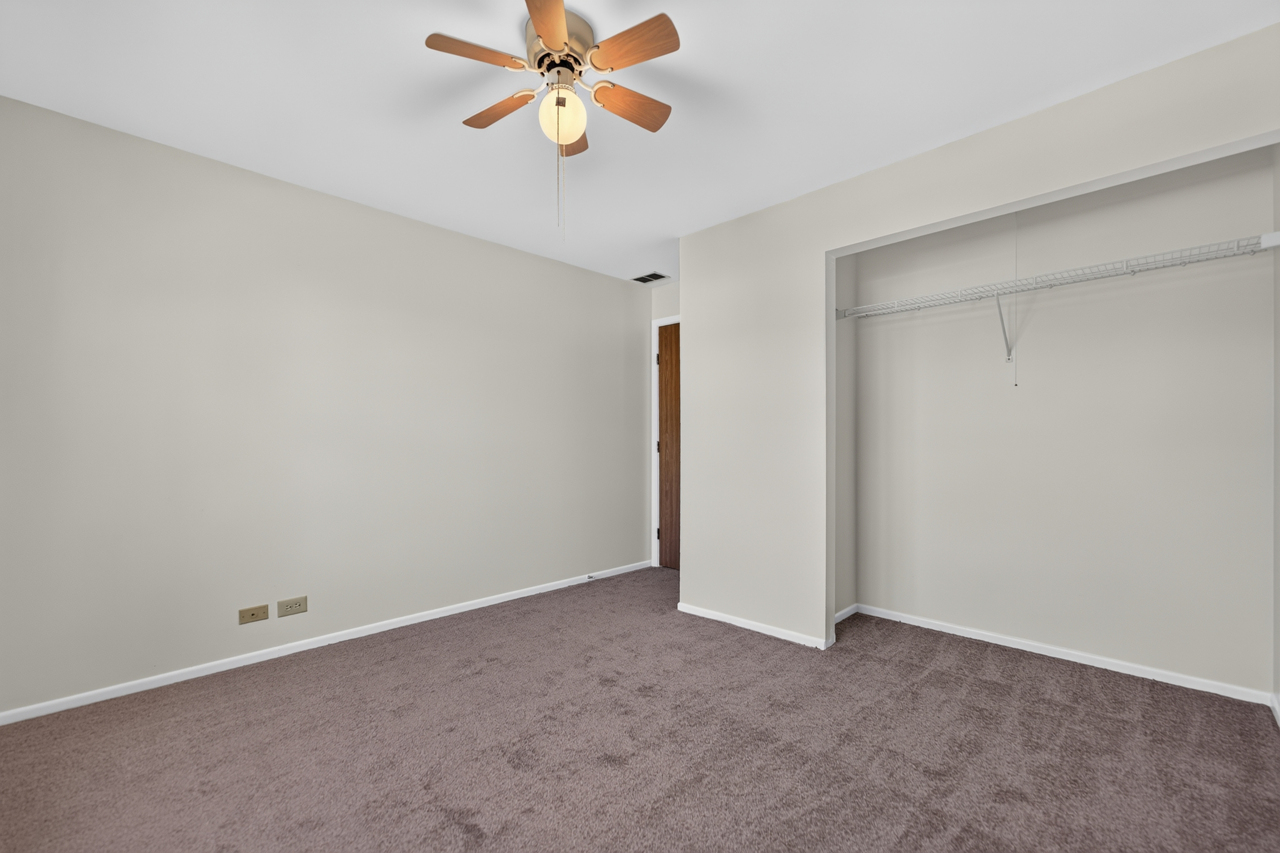 358 Ashford Circle 2 Property Photo 19