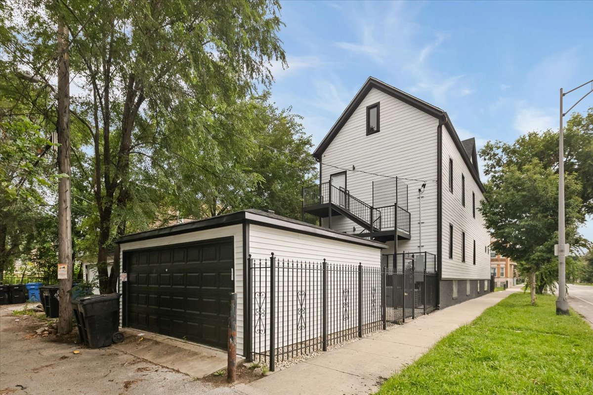 12721912 Property Photo 12
