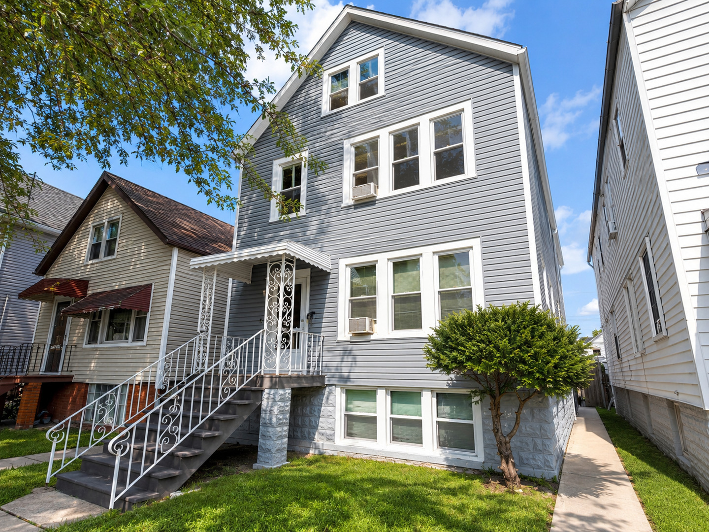 4617 S Washtenaw Avenue 2nd Property Photo 1