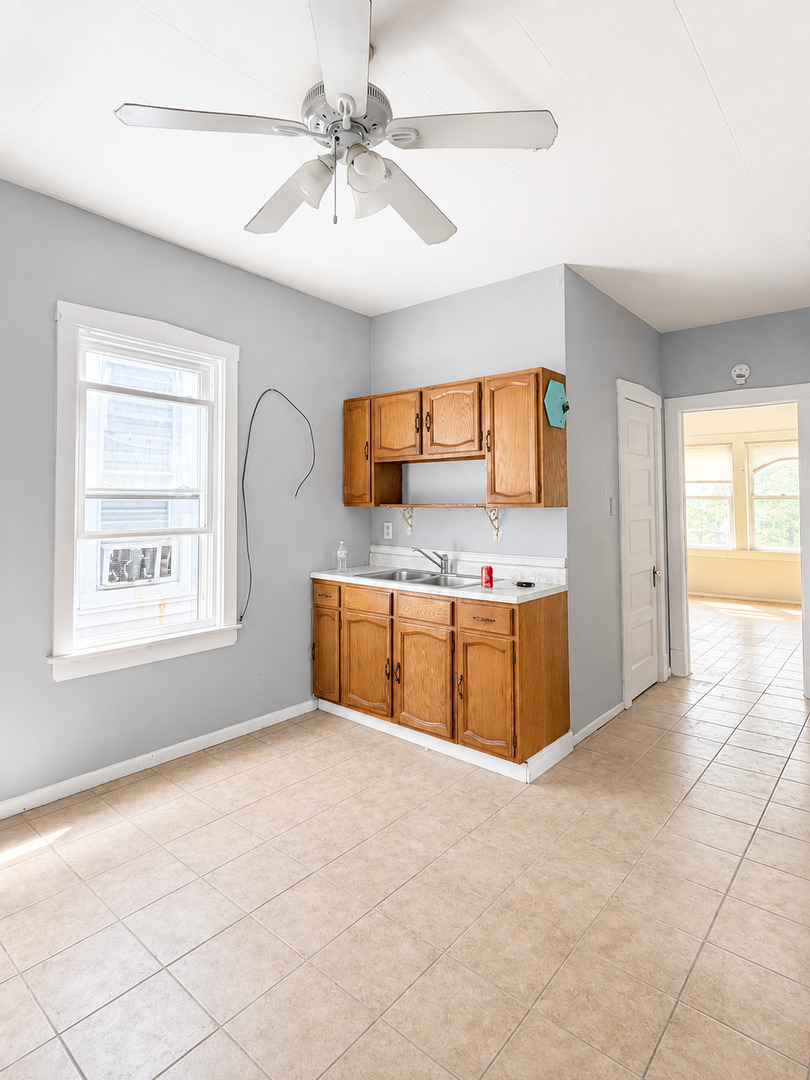 4617 S Washtenaw Avenue 2nd Property Photo 2