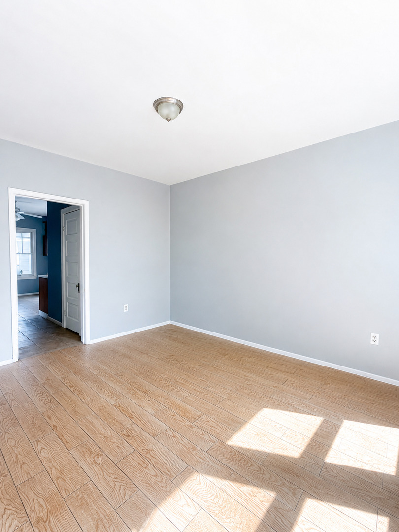 4617 S Washtenaw Avenue 2nd Property Photo 8