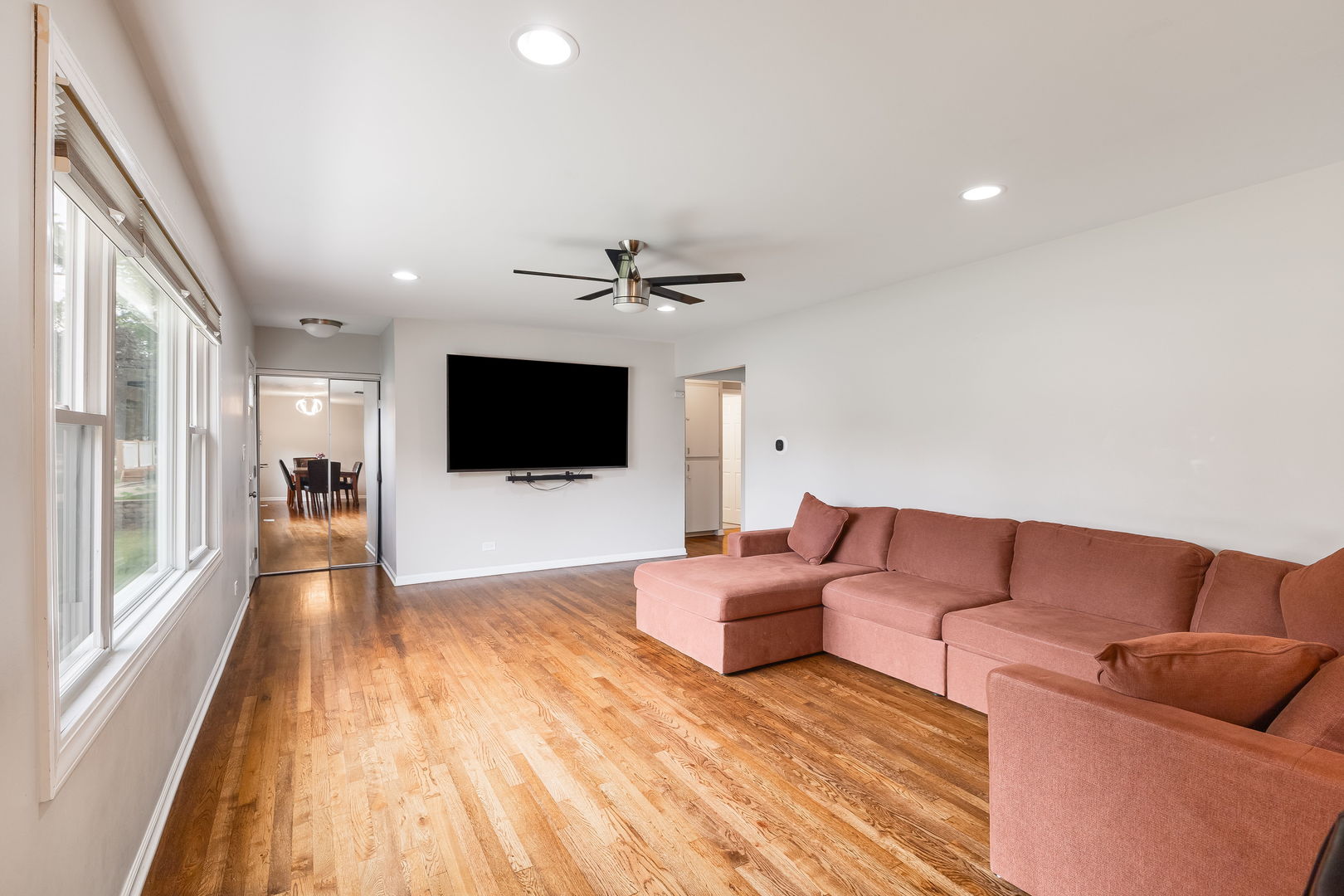 810 Cumberland Street Property Photo 3