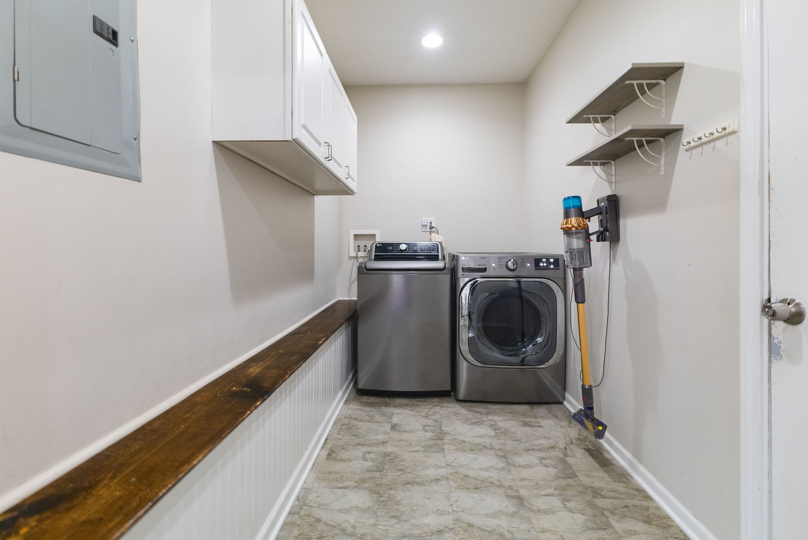 810 Cumberland Street Property Photo 12