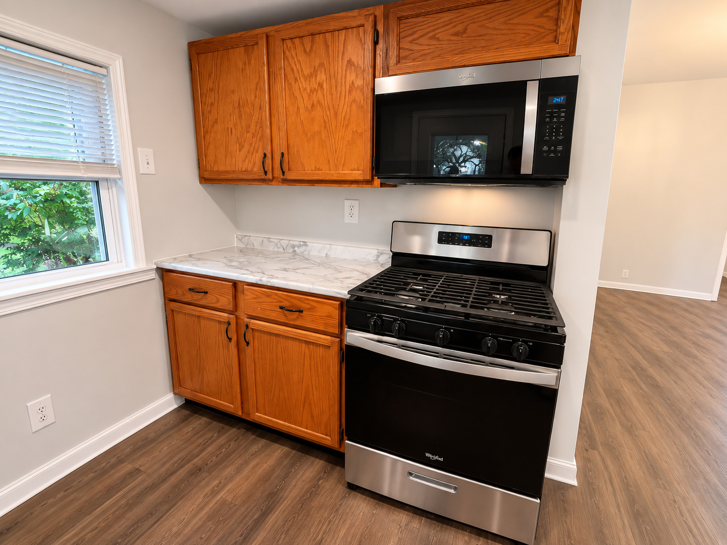 502 Vincennes Avenue Property Photo 35