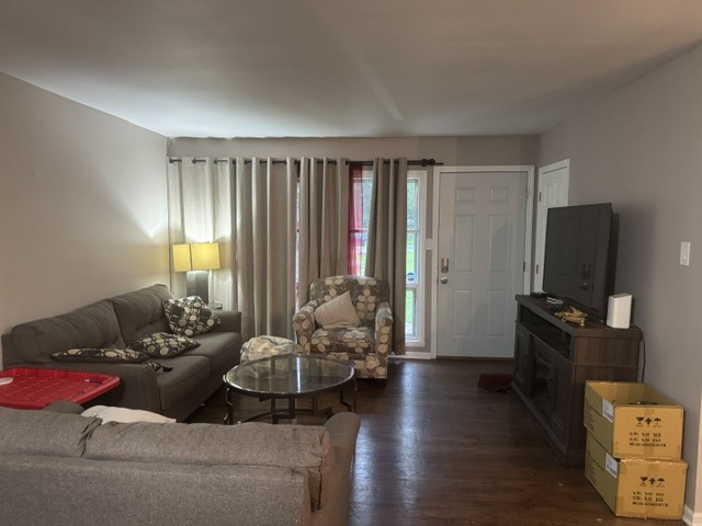 1860 Richton Road Property Photo 6