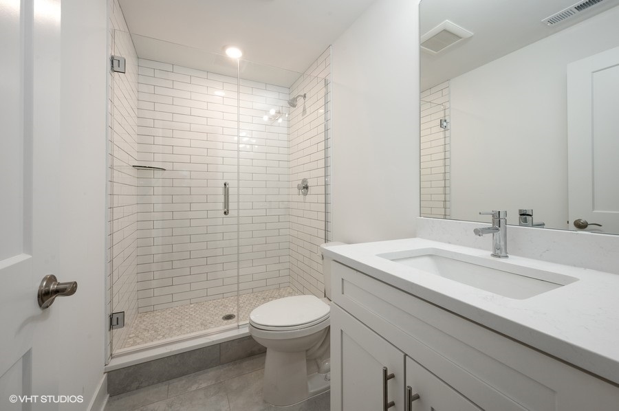 3915 S Calumet Avenue Property Photo 10