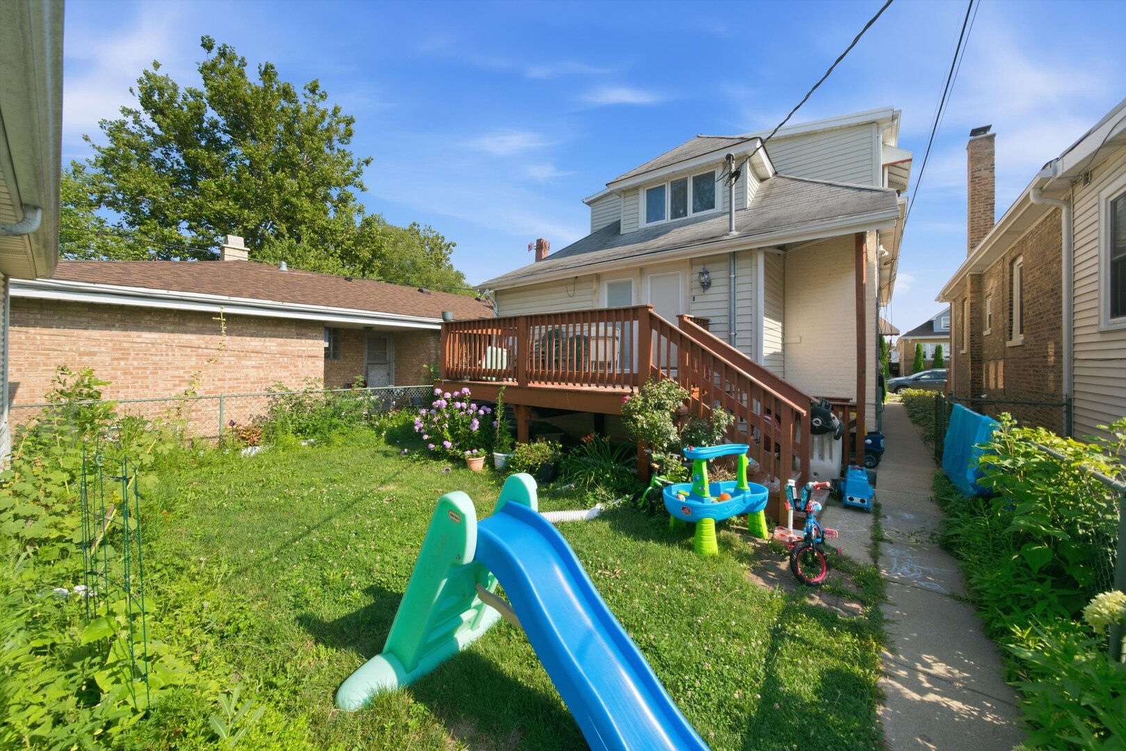 5704 W Newport Avenue Property Photo 29