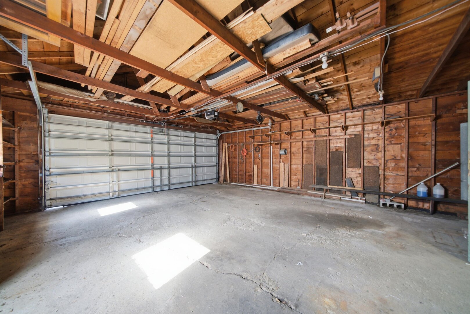 5704 W Newport Avenue Property Photo 32