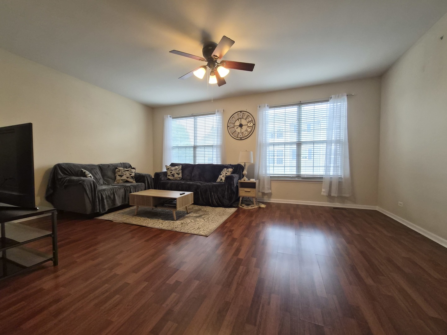 2337 Hudson Circle 2337 Property Photo 5