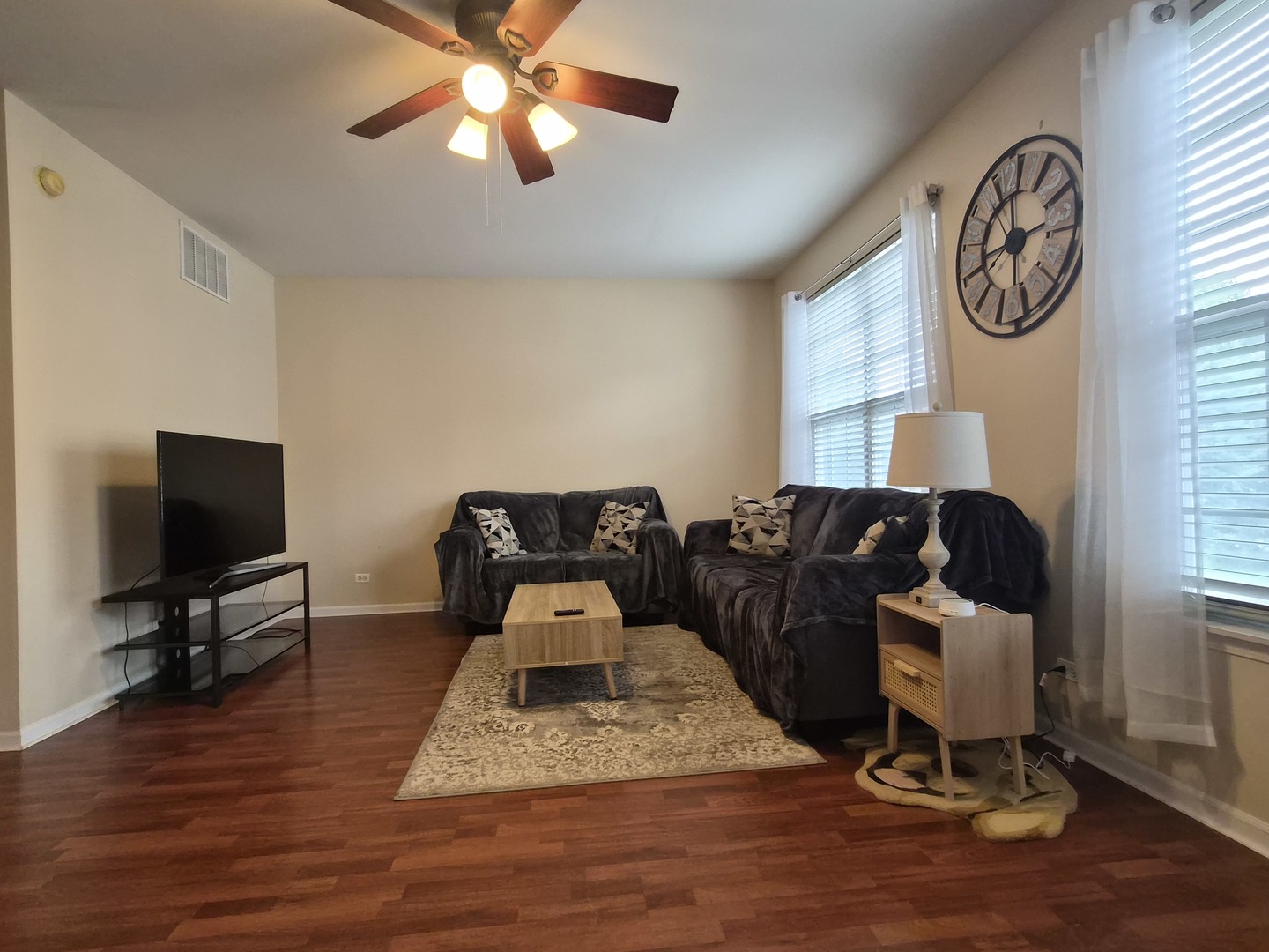 2337 Hudson Circle 2337 Property Photo 6