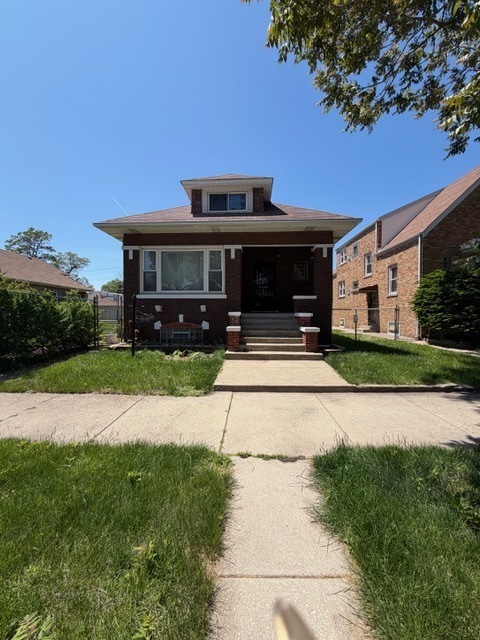 9118 S Ellis Avenue Property Photo 1