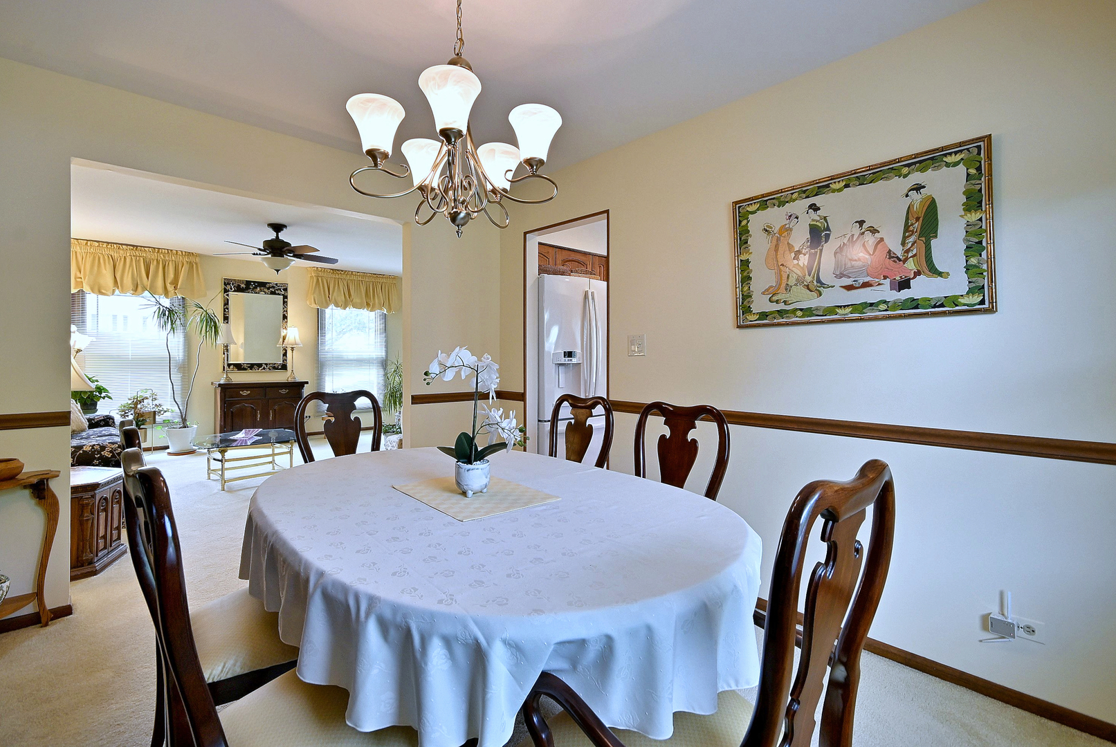 128 Hunter's Circle Property Photo 5
