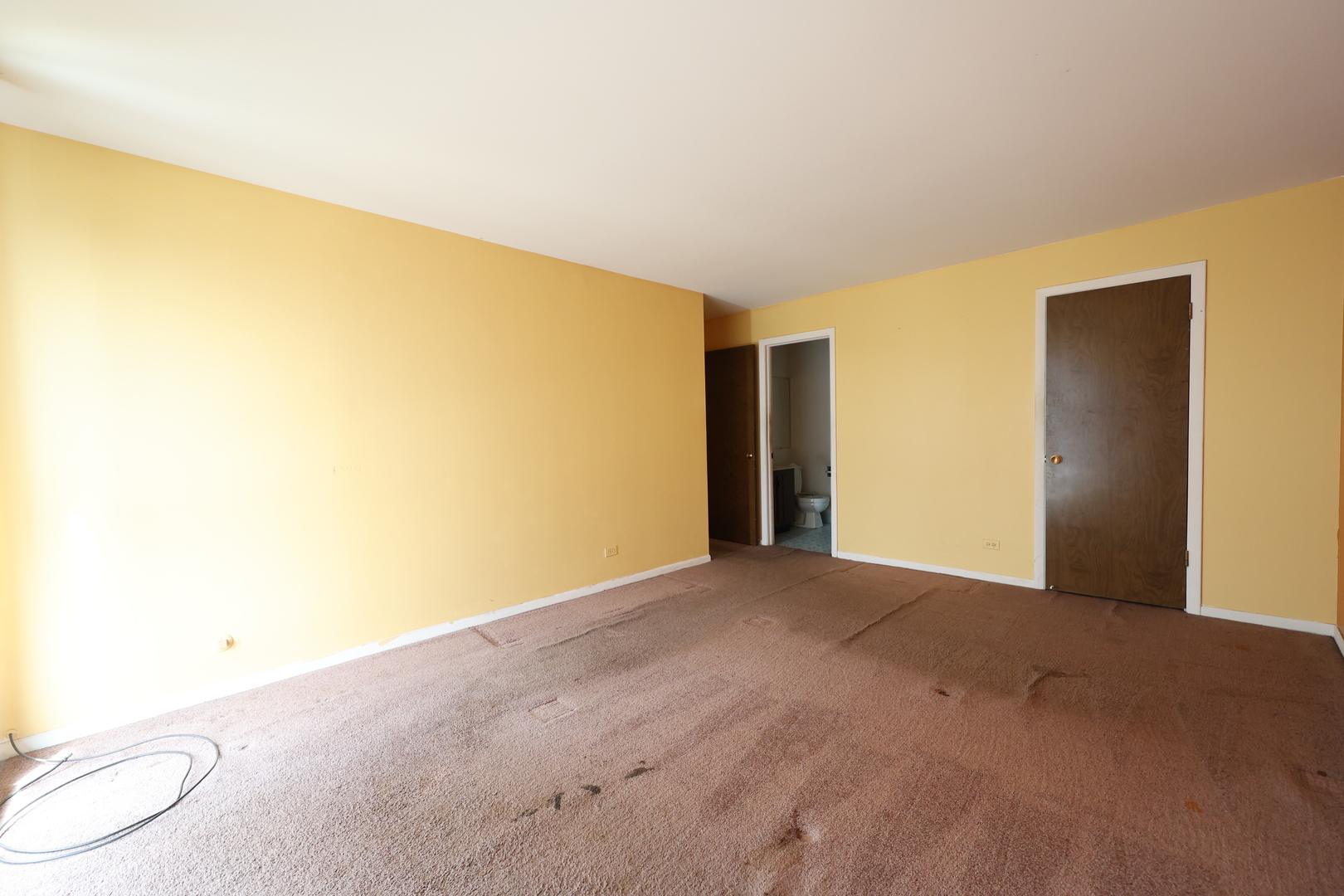 7 E Carriageway Drive 408 Property Photo 12