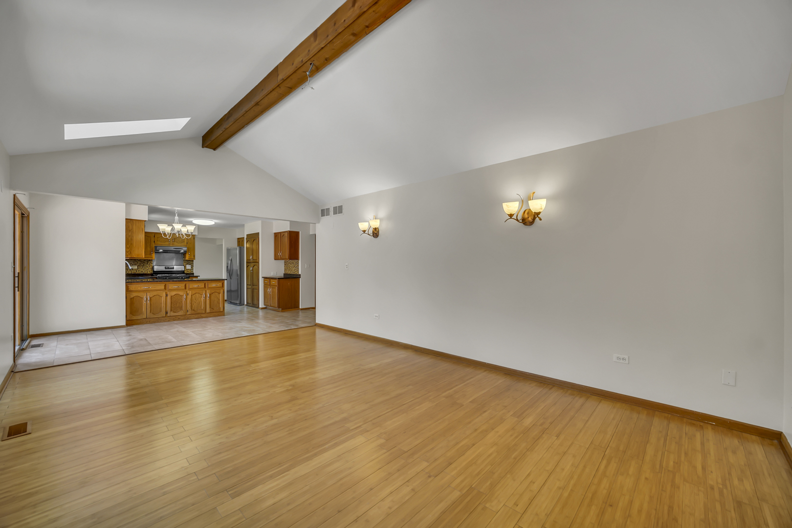 8885 Dryden Street Property Photo 21