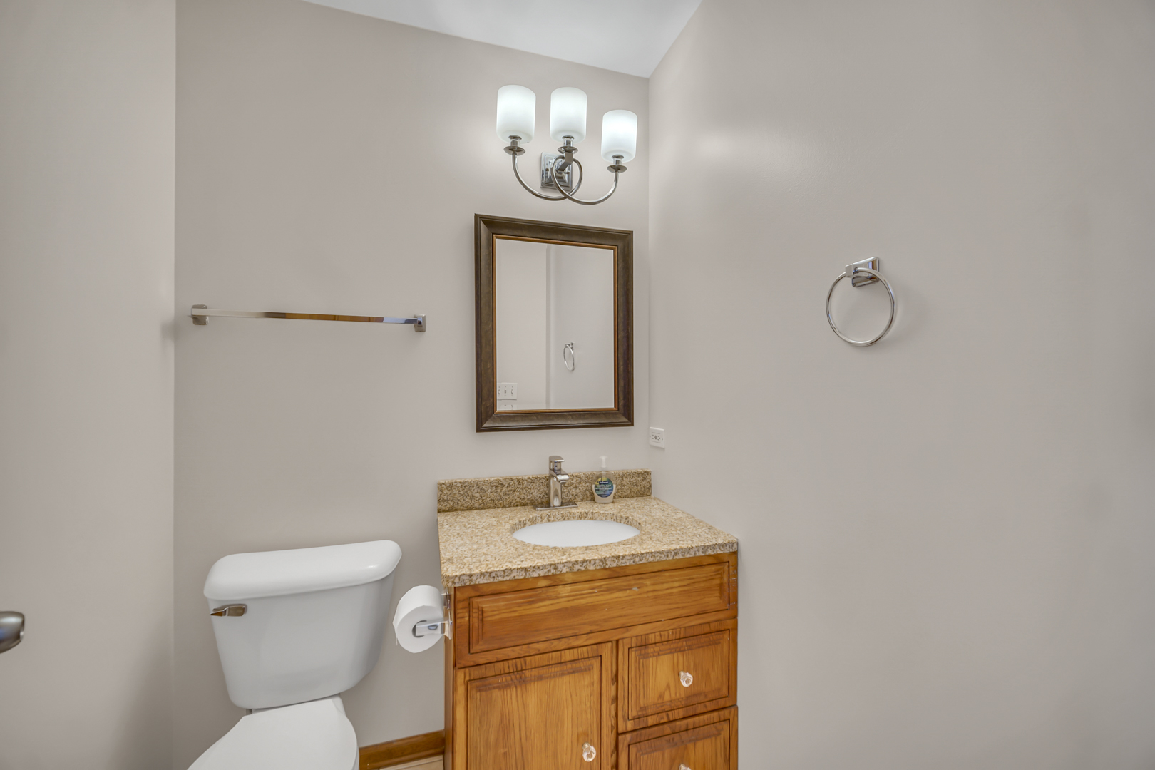 8885 Dryden Street Property Photo 22