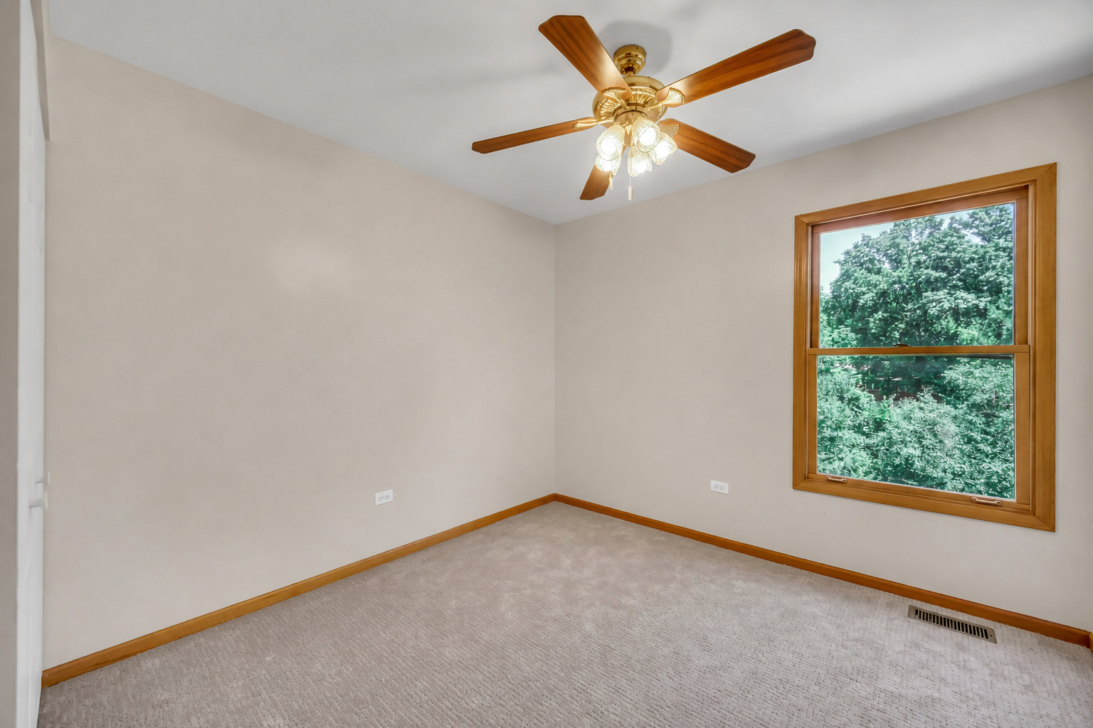 8885 Dryden Street Property Photo 34