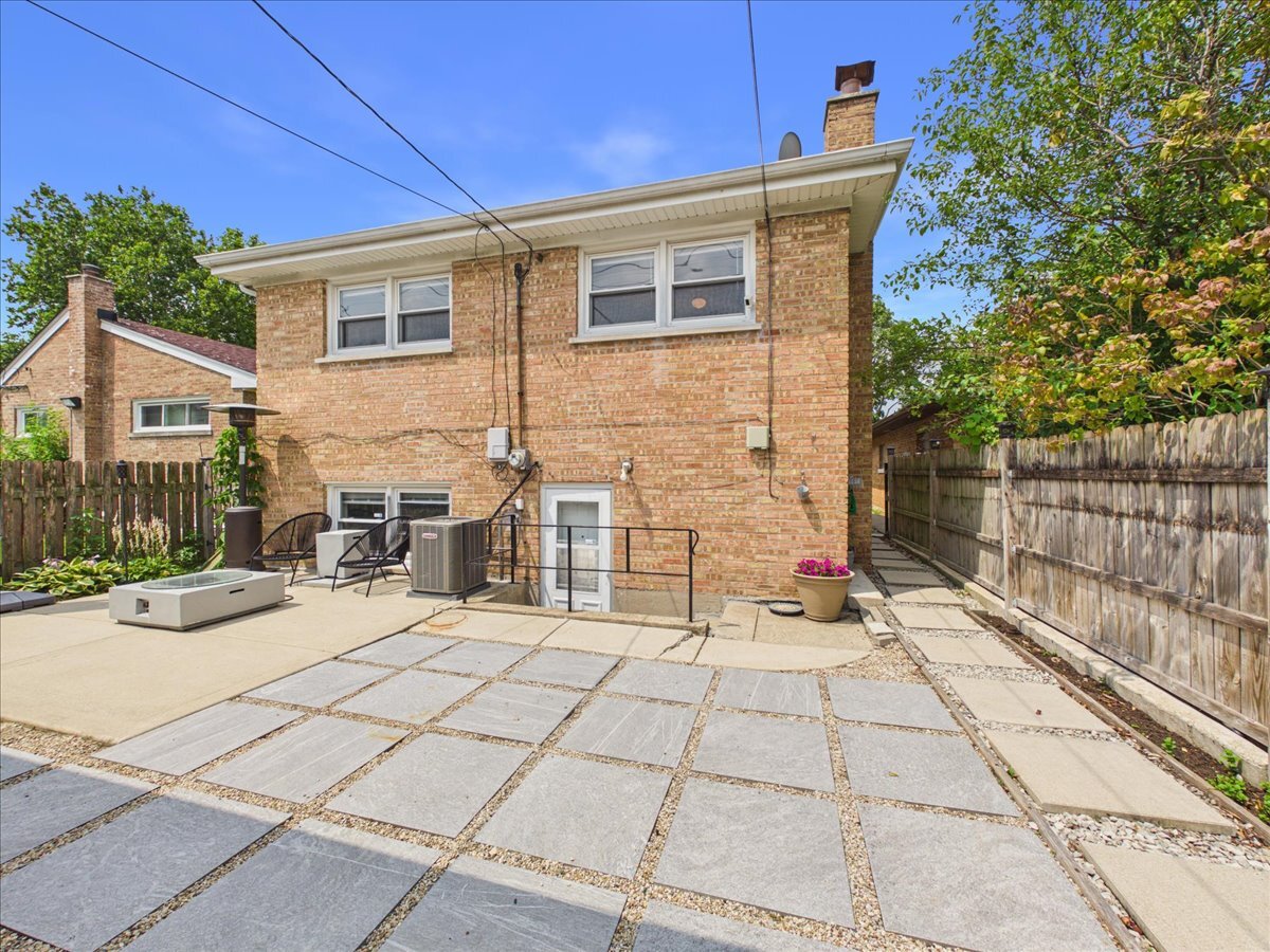 7427 Keeler Avenue Property Photo 39