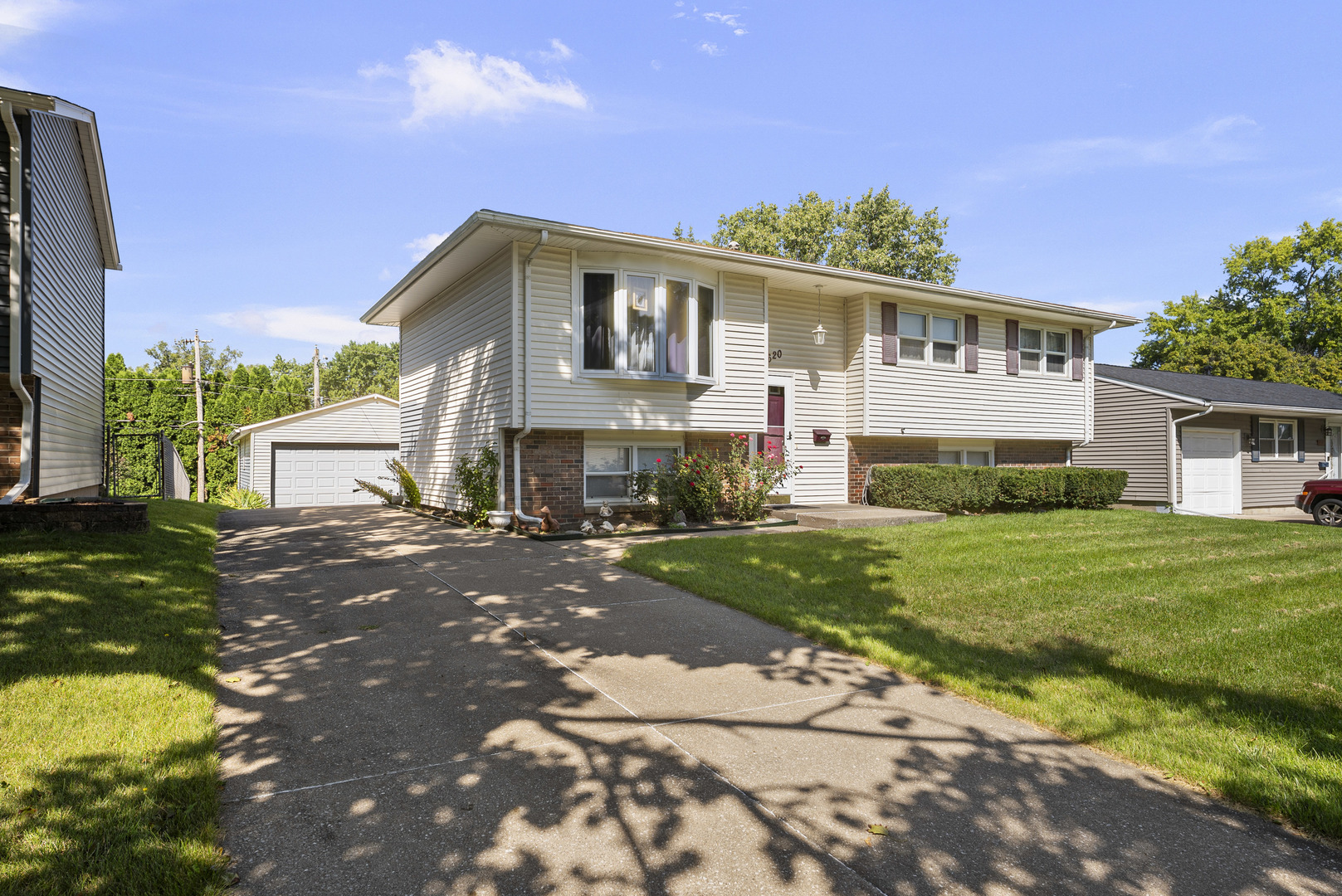3620 Oakwood Drive Property Photo 3