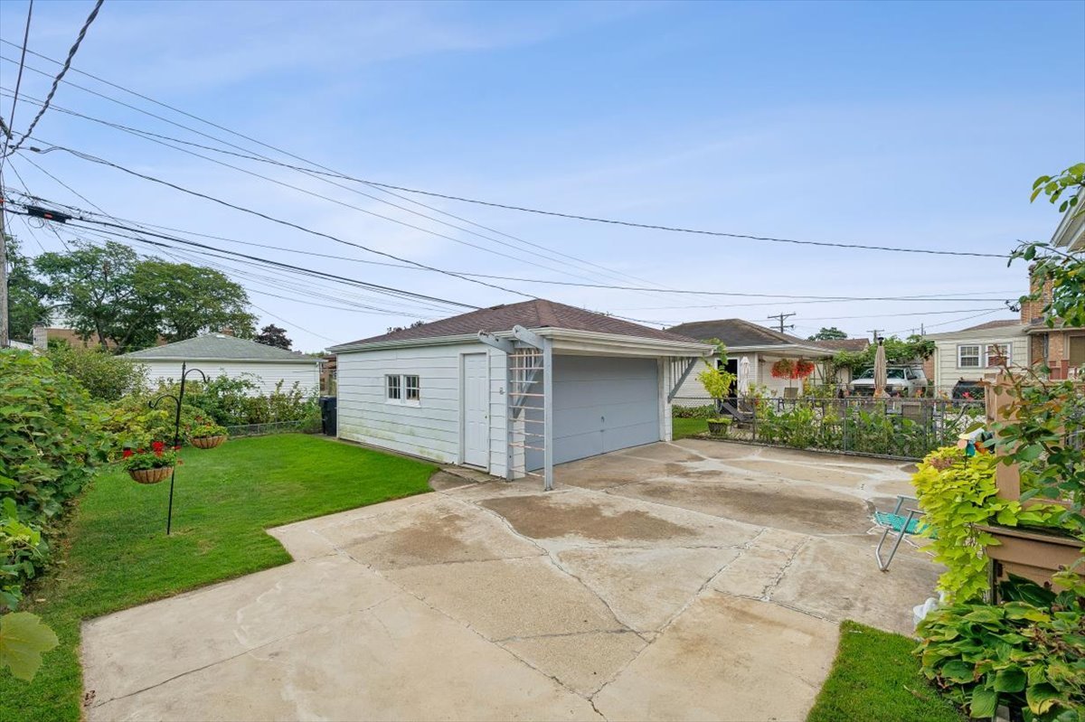 4449 N Ottawa Avenue Property Photo 19