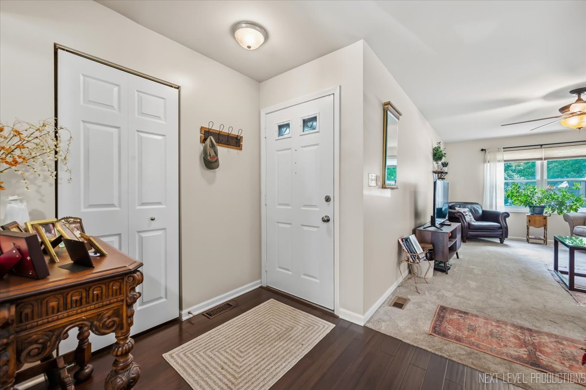306 Pin Oak Drive Property Photo 6