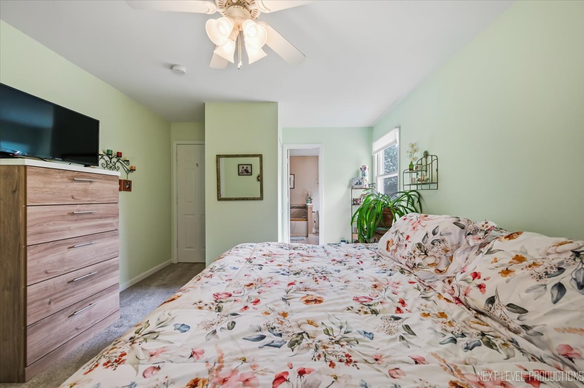 306 Pin Oak Drive Property Photo 17