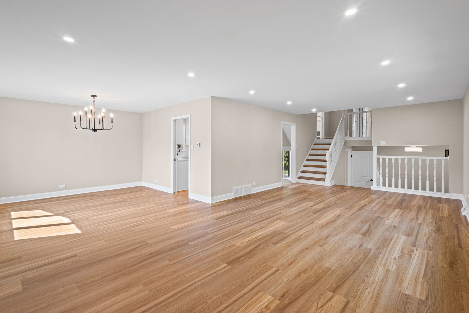 6111 W 128th Street Property Photo 17