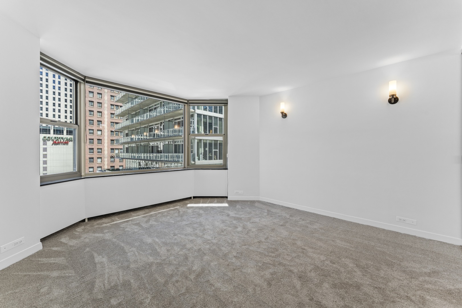 535 N Michigan Avenue 909 Property Photo 6