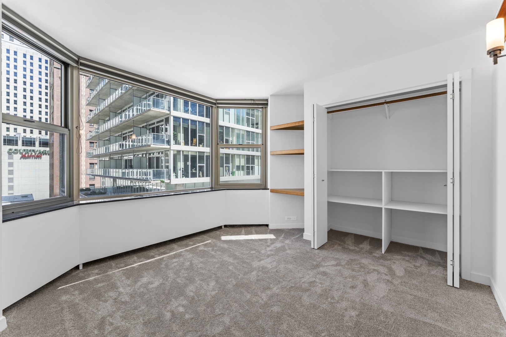 535 N Michigan Avenue 909 Property Photo 13