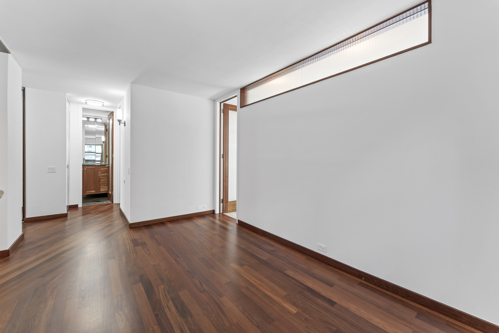 535 N Michigan Avenue 909 Property Photo 19