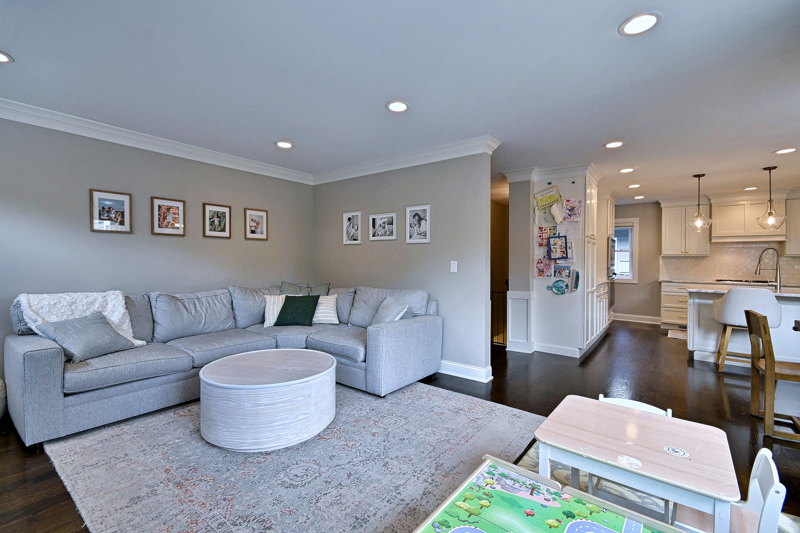 685 S Saylor Avenue Property Photo 23