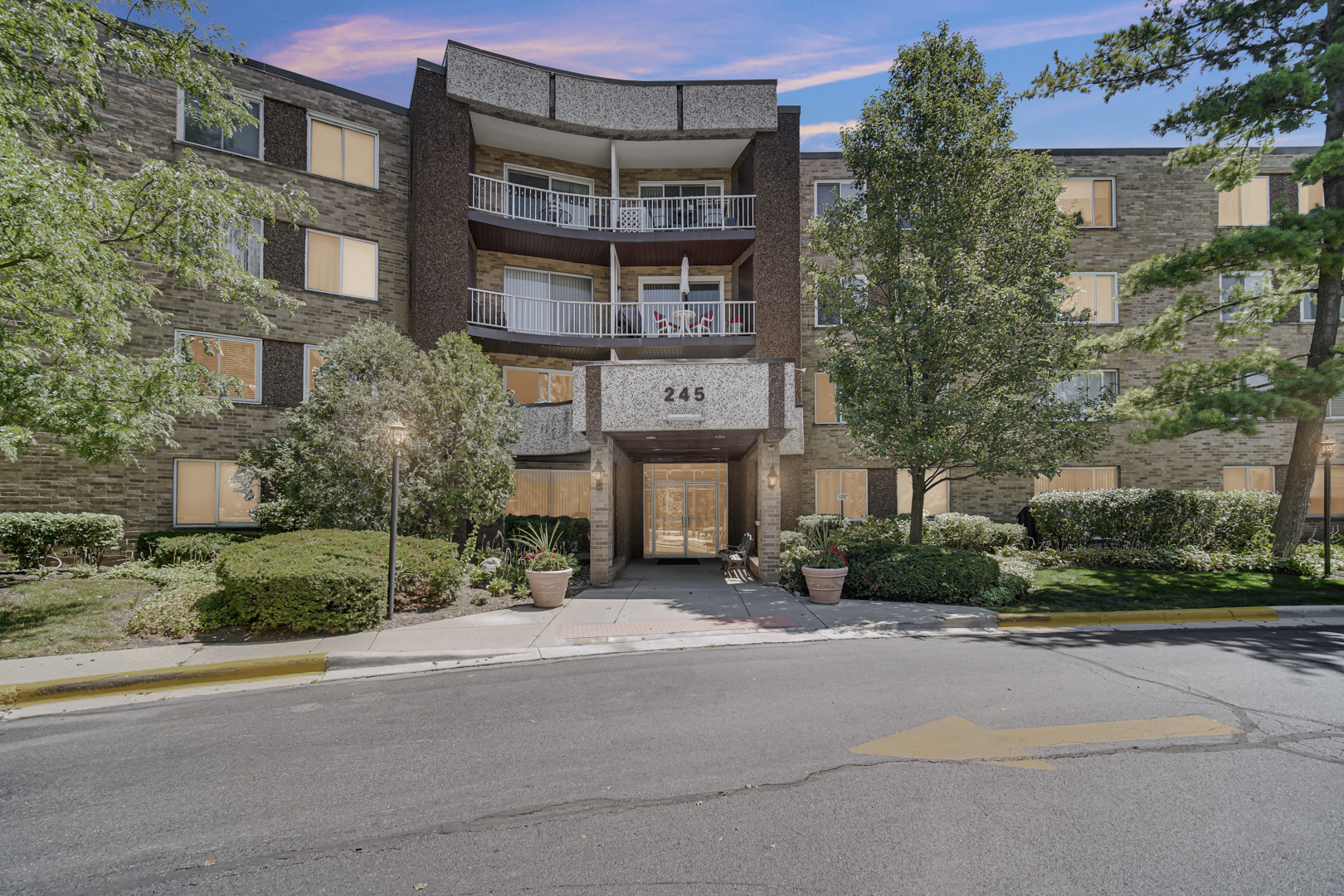 245 S Park Lane 419