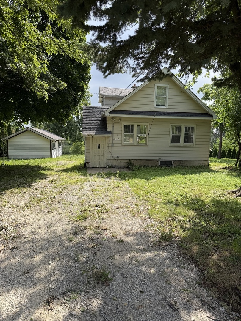 8s057 S Vine Street Property Photo 1