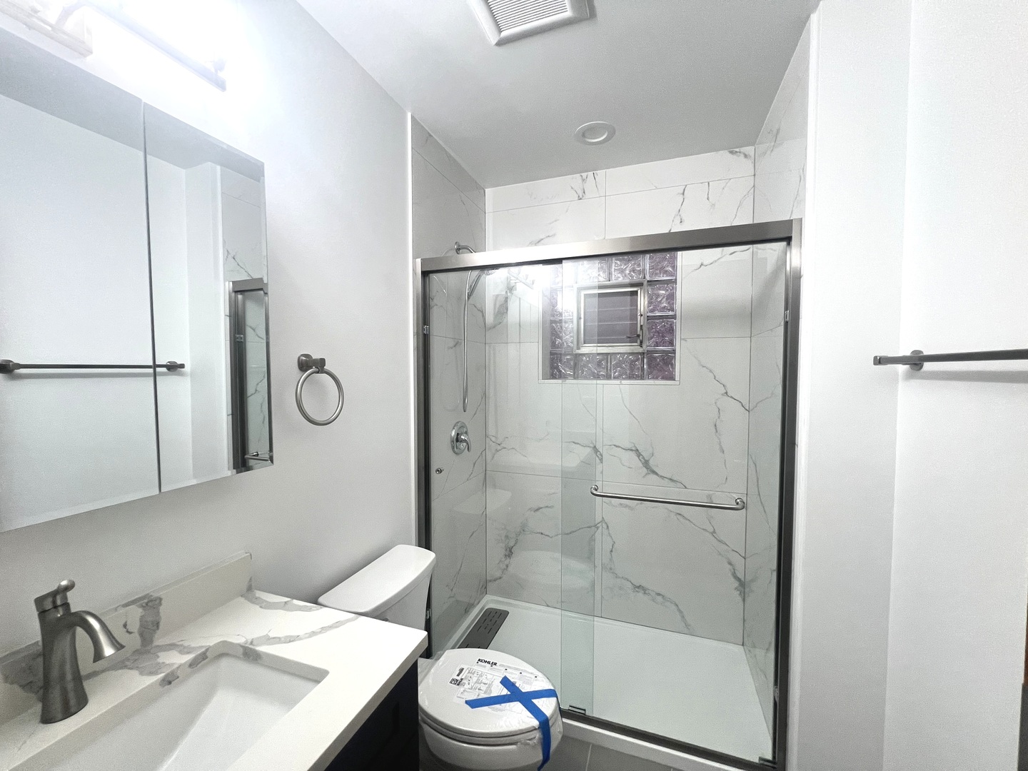 4317 S Maplewood Avenue Property Photo 9